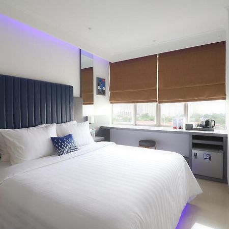 Hotel Moritz Biz Gandaria Jakarta Exterior foto