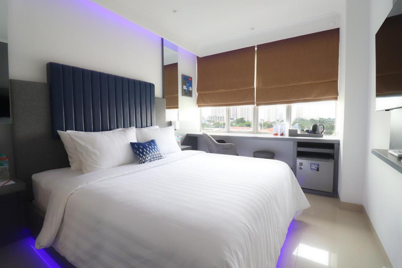 Hotel Moritz Biz Gandaria Jakarta Exterior foto