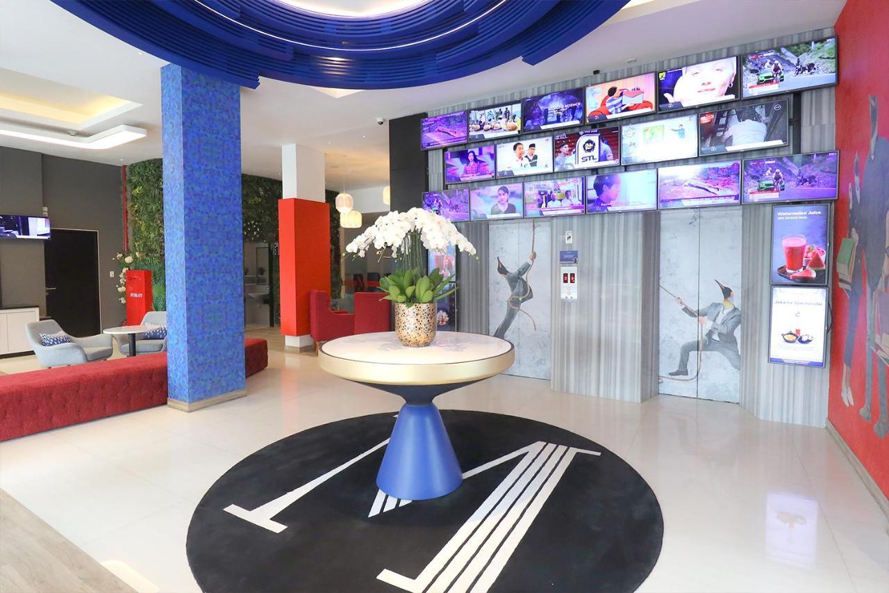 Hotel Moritz Biz Gandaria Jakarta Exterior foto