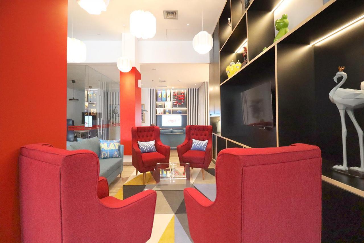 Hotel Moritz Biz Gandaria Jakarta Exterior foto