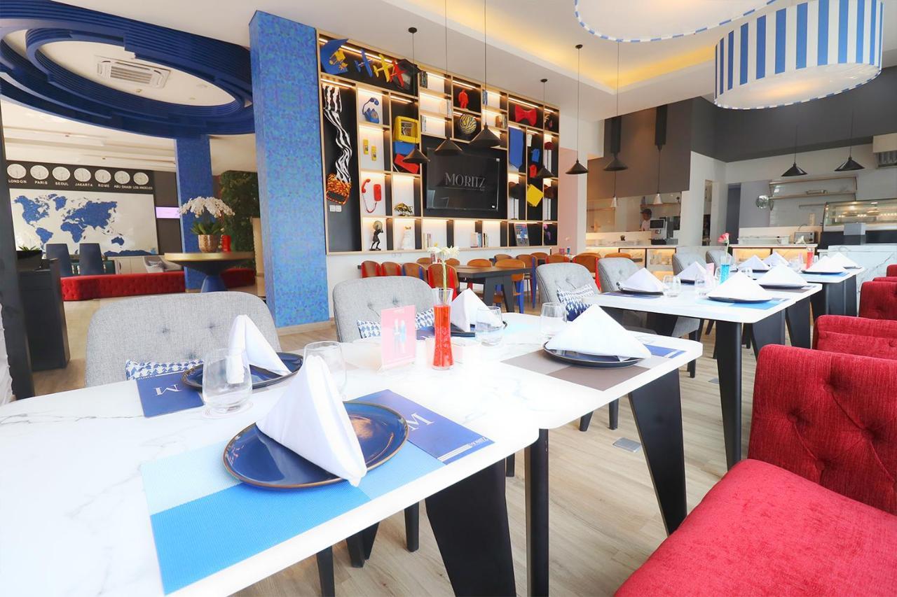 Hotel Moritz Biz Gandaria Jakarta Exterior foto